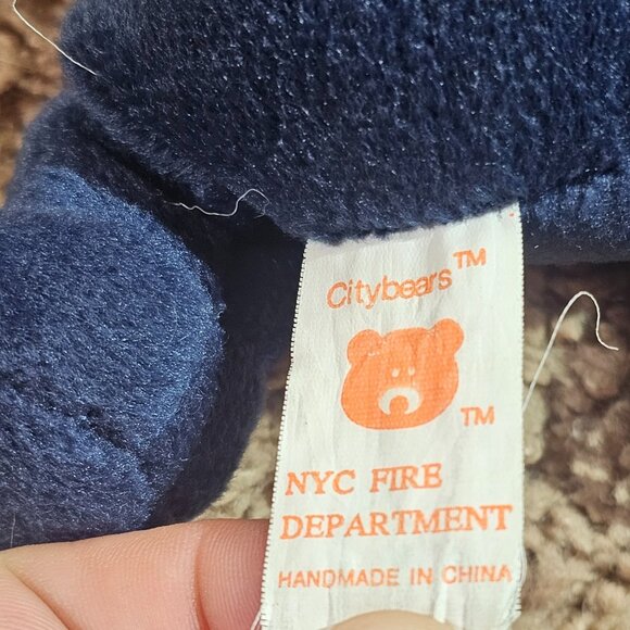 Citybears FDNY Fire Department FDNY Plush Bear 2001 Harvey Hutter Co EUC - Picture 5 of 6